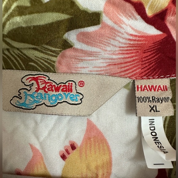 Men’s Short Sleeve Button Down Hawaiian Aloha Shirt - Picture 6 of 7